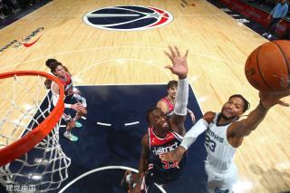 在荷甲赛场 在荷甲赛场