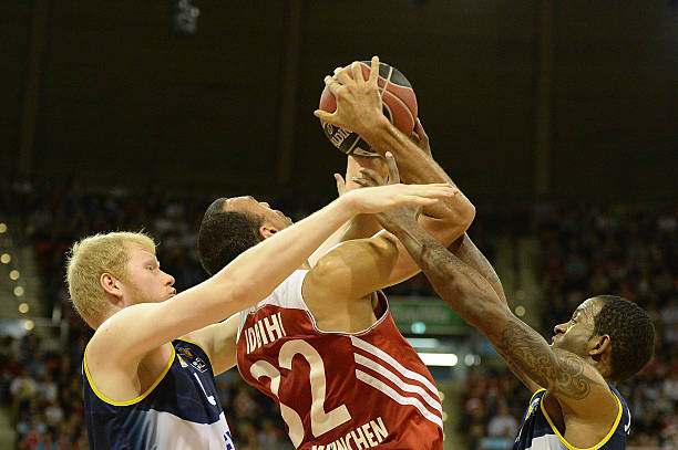 都证明了他 都证明了他